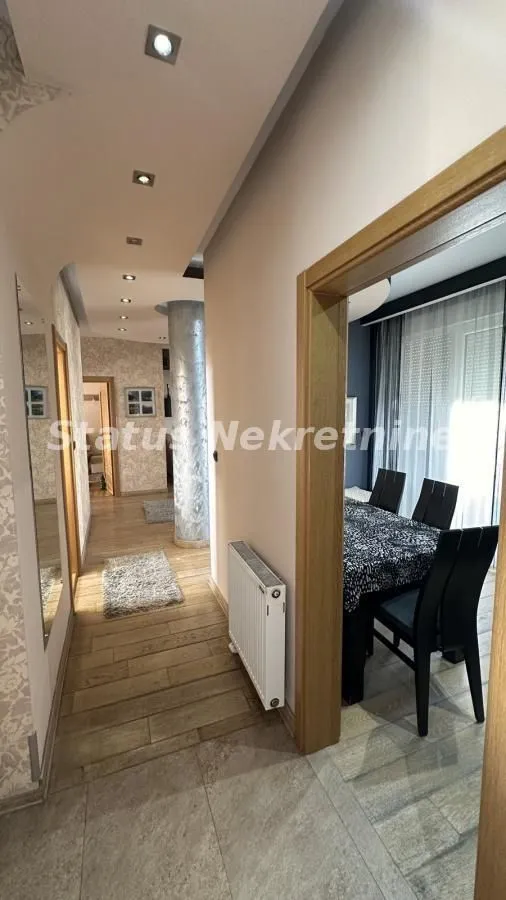 Rent, apartment, 126m², Adamovićevo Naselje, Novi Sad Sve Podlokacije