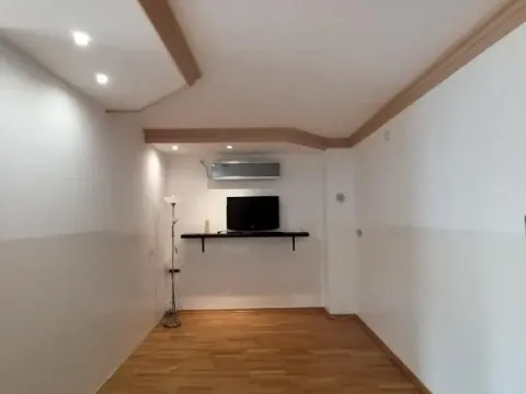 Izdavanje, poslovni prostor, 750m², Telep, Novi Sad Sve Podlokacije - image 2