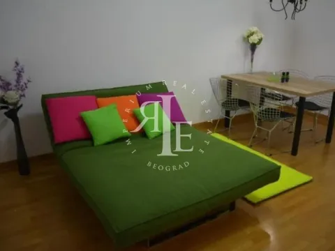 Izdavanje, stan, 47m², Novi Beograd Blok 67, Novi Beograd Sve Podlokacije - image 2