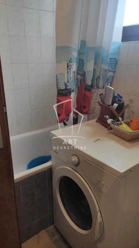 Sale, house, 236m², Voždovac Sve Podlokacije, Beograd