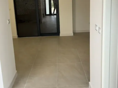 Sale, house, 225m², Bar, Crna Gora - image 6