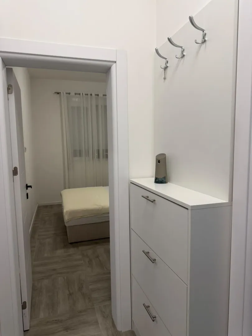 Rent, one bedroom apartment, 45m², Šušanj, Bar