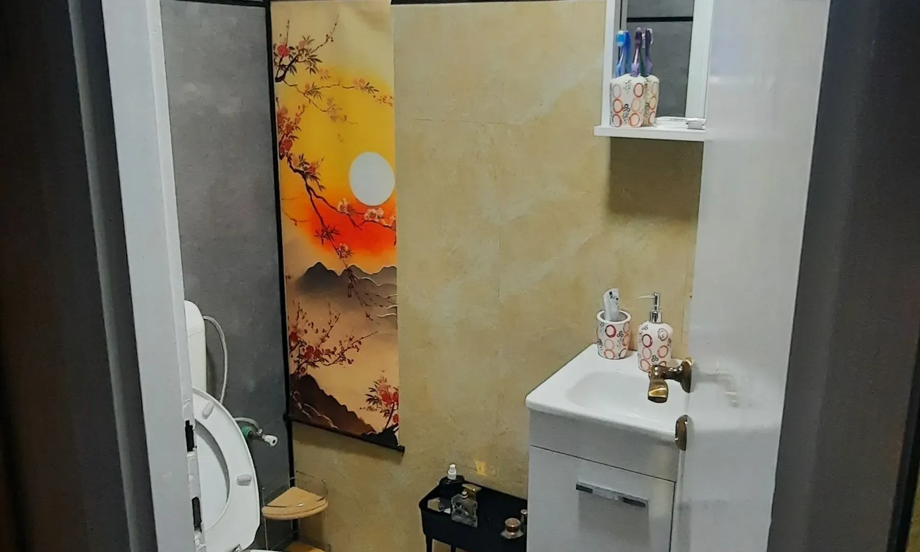 Prodaja, trosoban stan, 95m², Centar, Nikšić