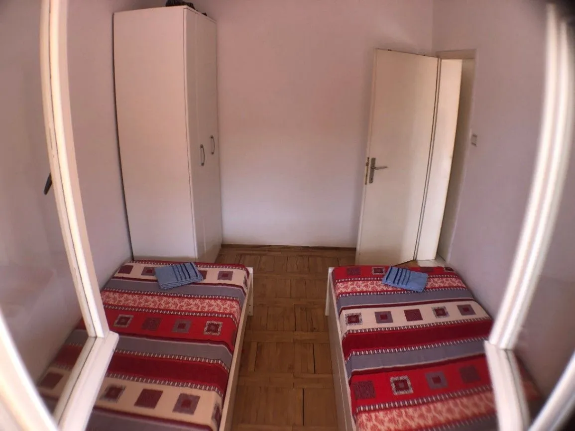 Rent, one bedroom apartment, 37m², Adok, Budva