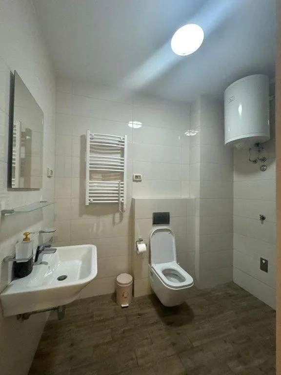 Rent, office space, 75m², City Kvart, Podgorica