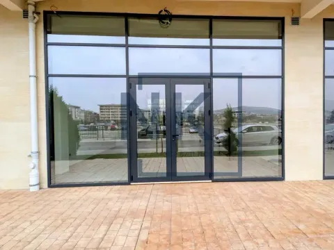 Rent, office space, 132m², City Kvart, Podgorica - image 1