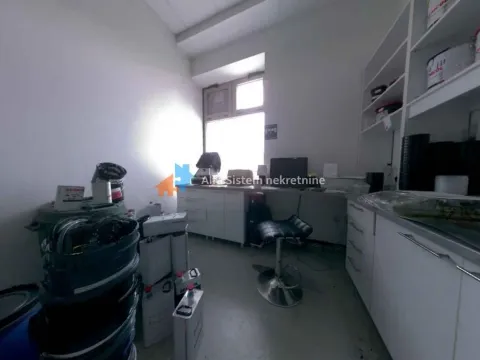 Izdavanje, poslovni prostor, 480m², Senjak, Beograd - image 5
