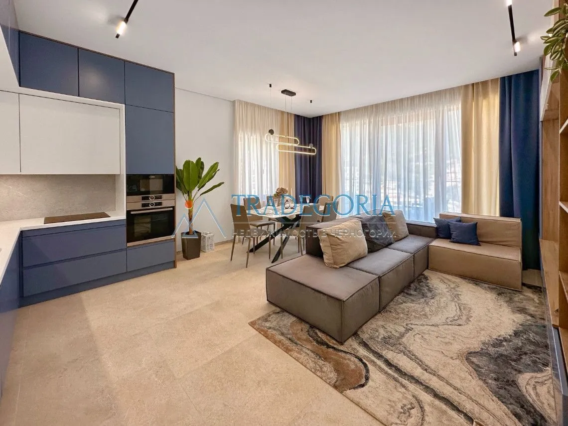 Prodaja, dvosoban stan, 95m², Bečići, Budva
