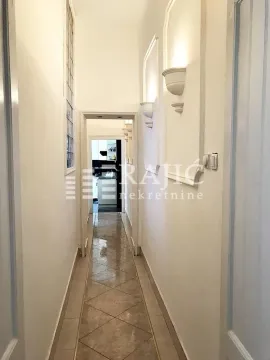 Rent, three bedroom apartment, 80m², Savski Venac, Beograd - image 2