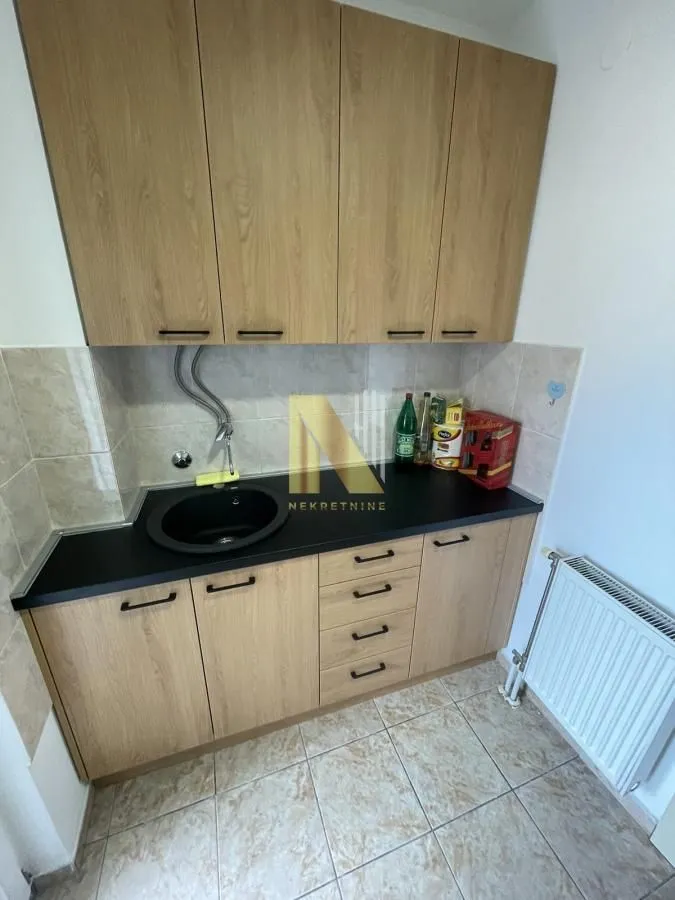 Izdavanje, dvosoban stan, 50m², Grbavica, Novi Sad Sve Podlokacije