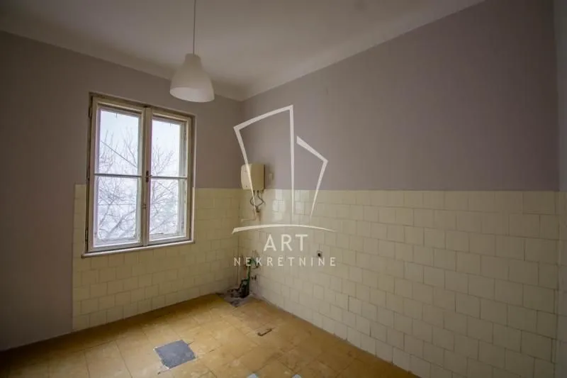 Prodaja, četvorosoban stan, 113m², Vračar Hram, Vračar Sve Podlokacije