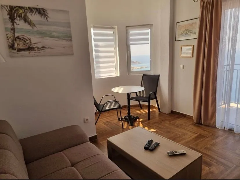 Sale, house, 220m², Dobre Vode, Bar