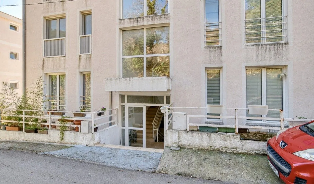 Sale, two bedroom apartment, 75m², Seoce, Budva