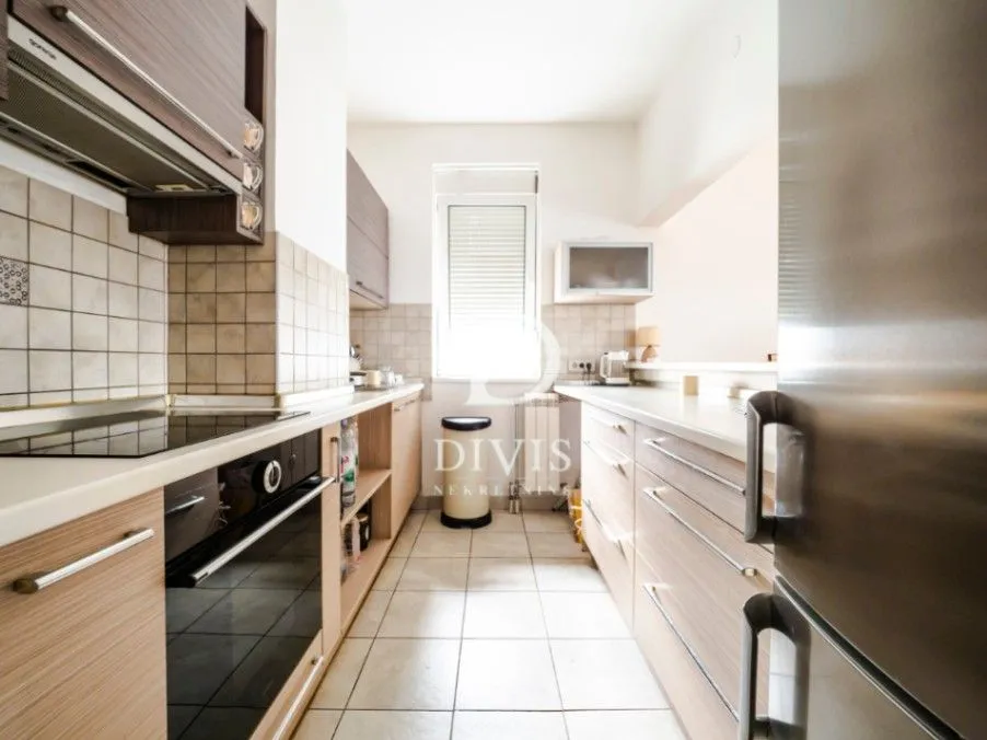 Sale, three bedroom apartment, 70m², Autokomanda, Voždovac Sve Podlokacije