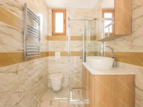 Prodaja, jednosoban stan, 45m², Kumbor, Herceg Novi - image 8