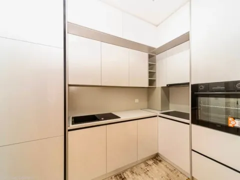 Izdavanje, dvosoban stan, 72m², Stari Aerodrom, Podgorica - image 6