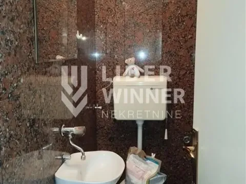 Prodaja, trosoban stan, 89m², Vračar Sve Podlokacije, Beograd - image 7