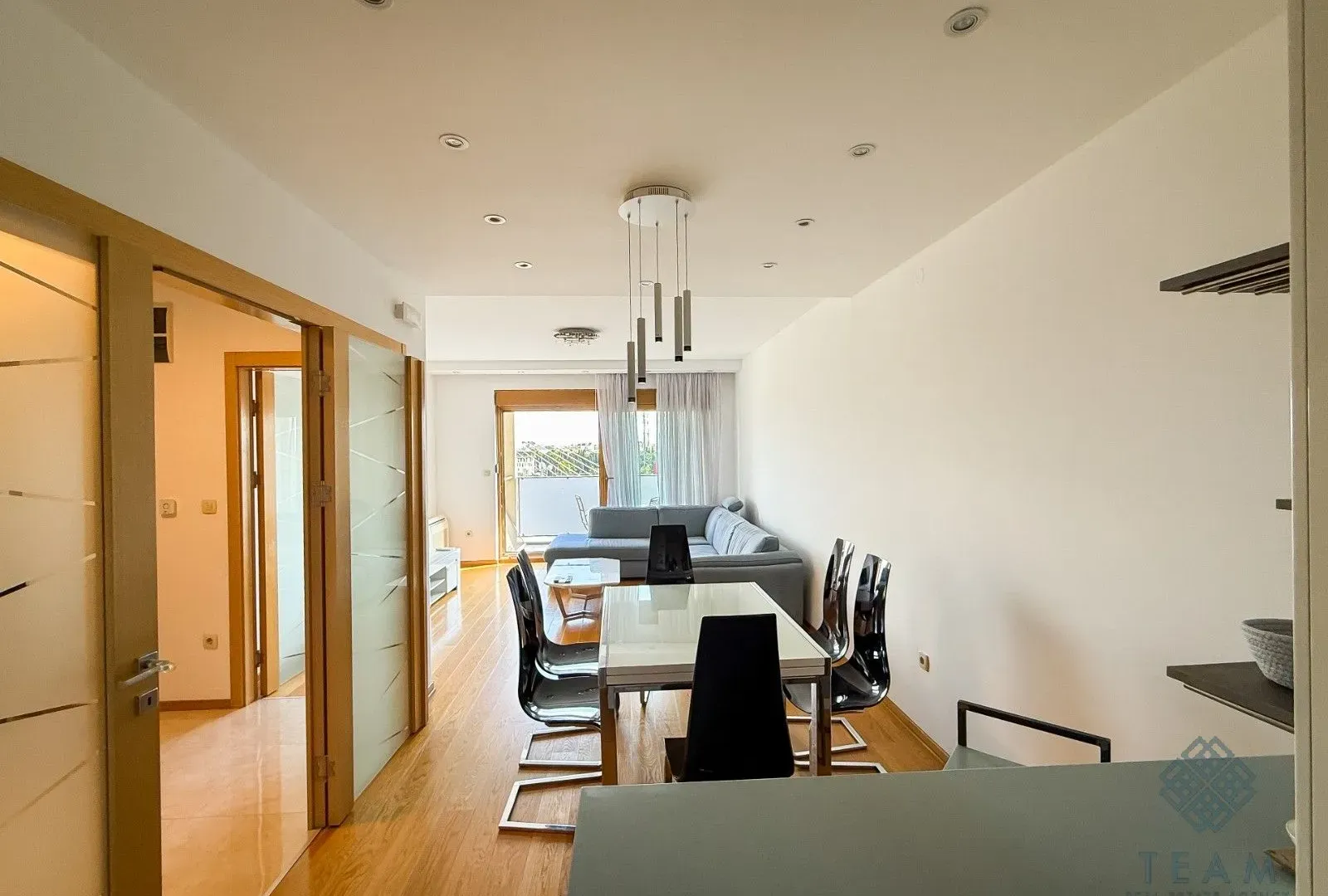 Rent, three bedroom apartment, 101m², Momišići, Podgorica
