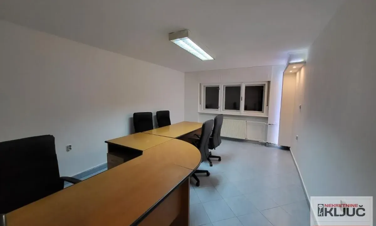 Rent, office space, 40m², Spens, Novi Sad Sve Podlokacije