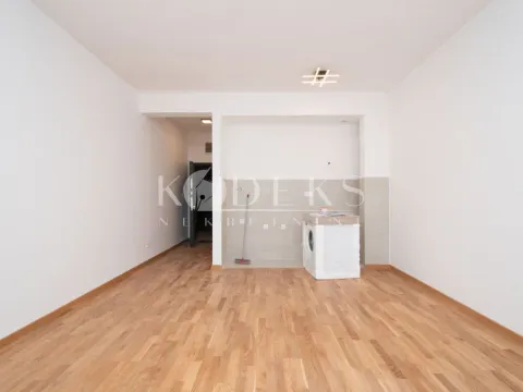 Rent, studio apartment, 33m², Donja Gorica, Podgorica - image 4