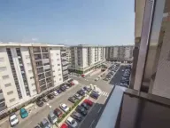 Izdavanje, jednosoban stan, 52m², City Kvart, Podgorica - image 9