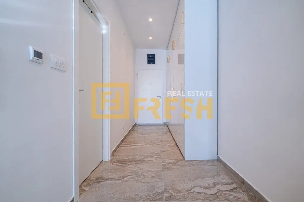 Sale, one bedroom apartment, 136m², Rafailovići, Budva