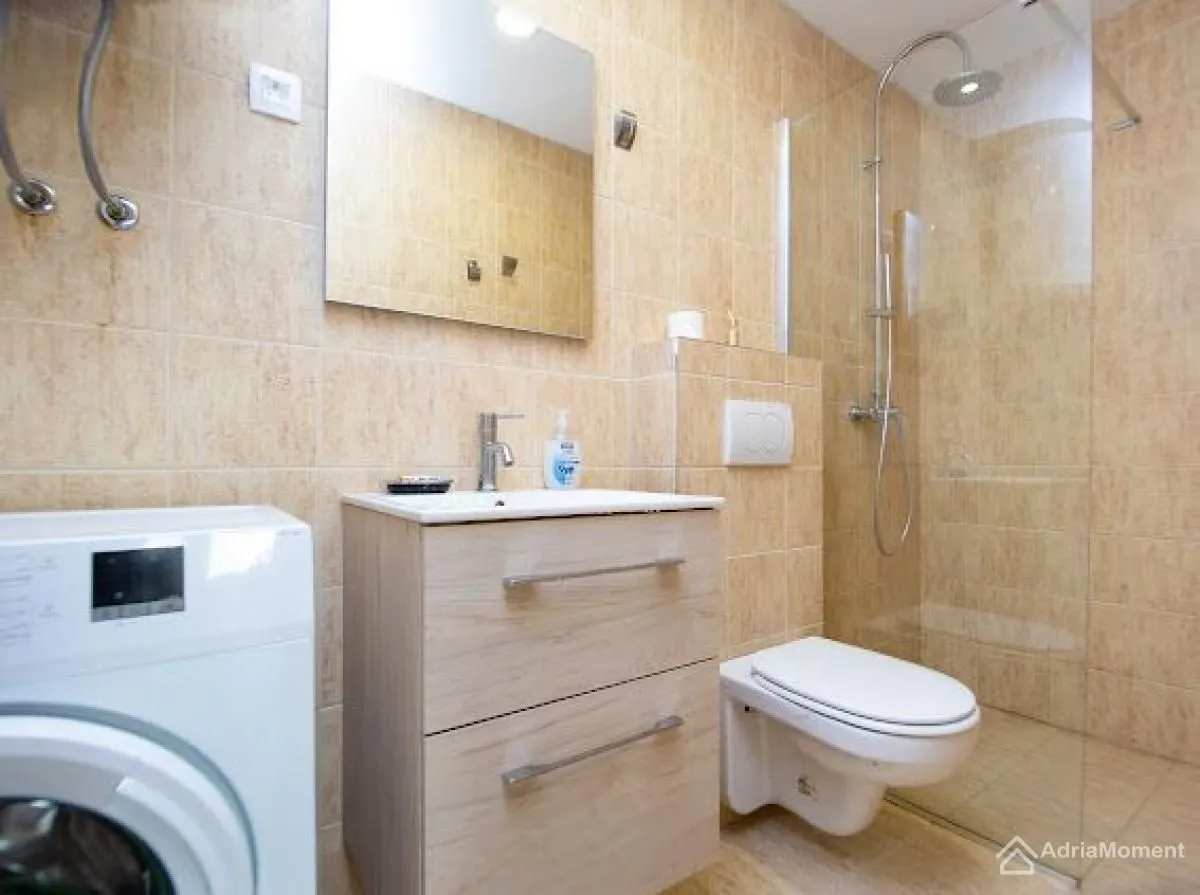 Prodaja, jednosoban stan, 29m², Kalimanj, Tivat