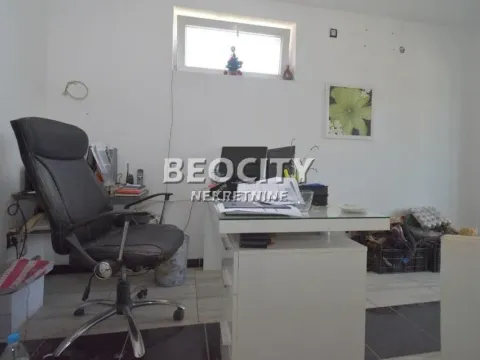 Prodaja, kuća, 366m², Ledine, Beograd - image 19