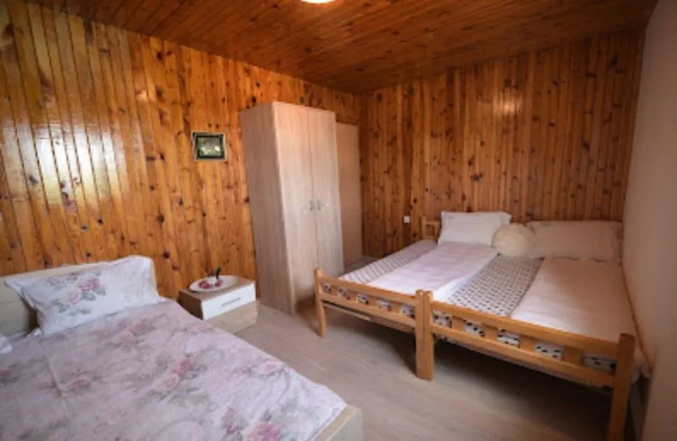 Prodaja, kuća, 130m², Žabljak, Crna Gora