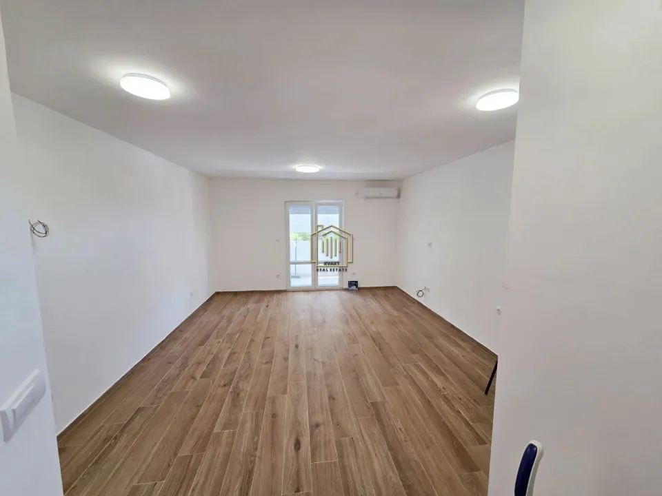 Rent, one bedroom apartment, 45m², Stari Aerodrom, Podgorica