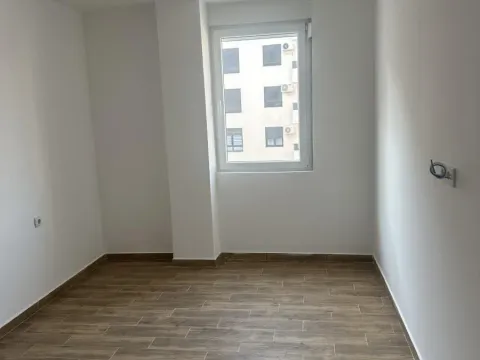 Sale, two bedroom apartment, 49m², Pantelej, Niš - image 3