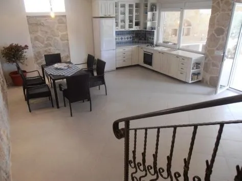 Prodaja, kuća, 300m², Tivat, Crna Gora - image 5