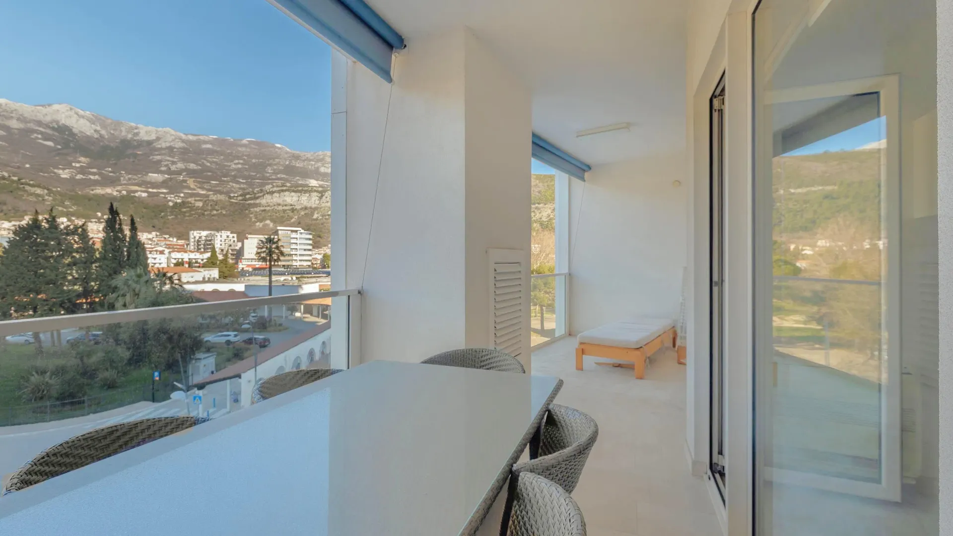 Sale, one bedroom apartment, 63m², Tre Canne, Budva