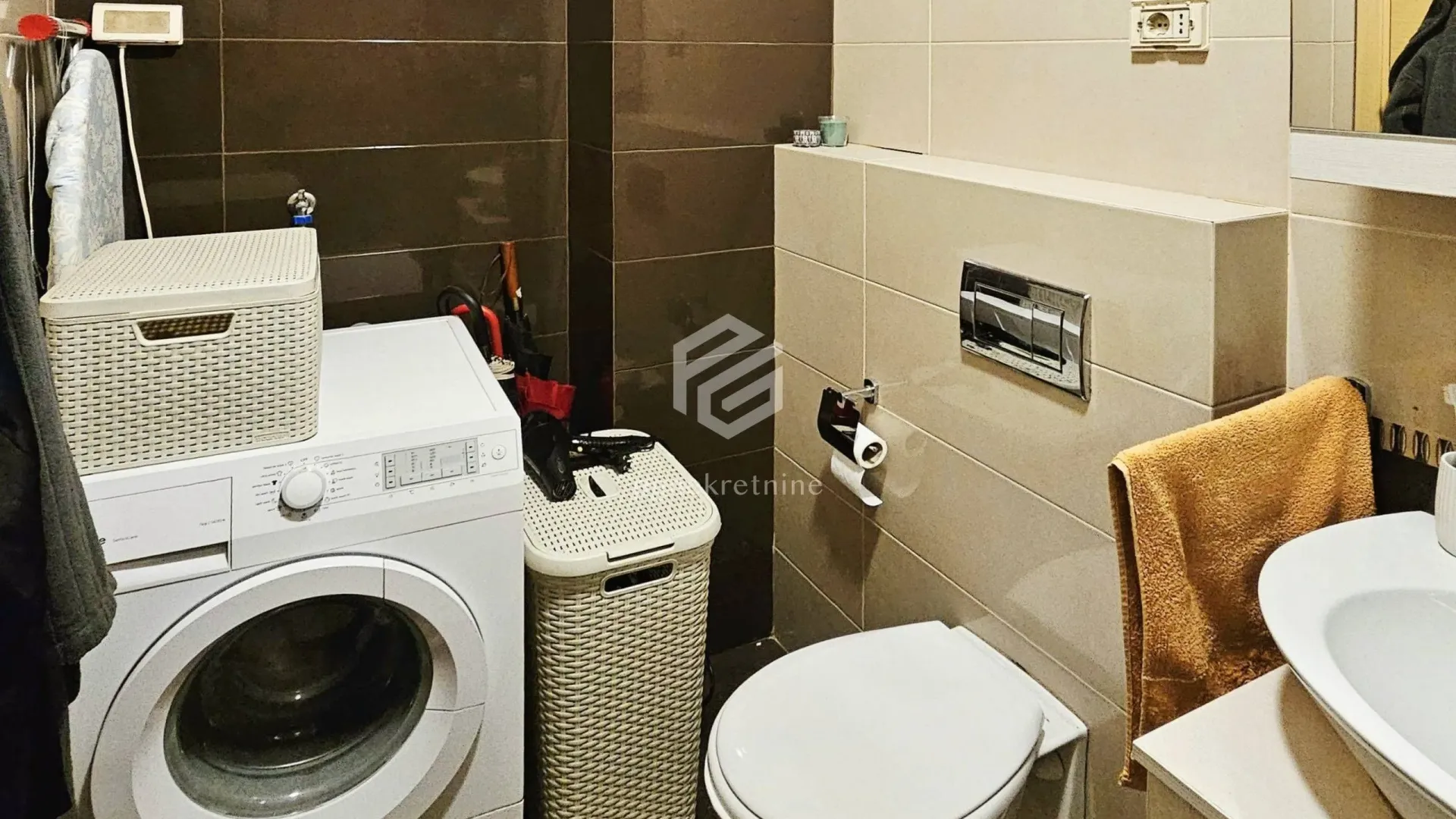 Prodaja, jednosoban stan, 52m², Blok 6, Podgorica