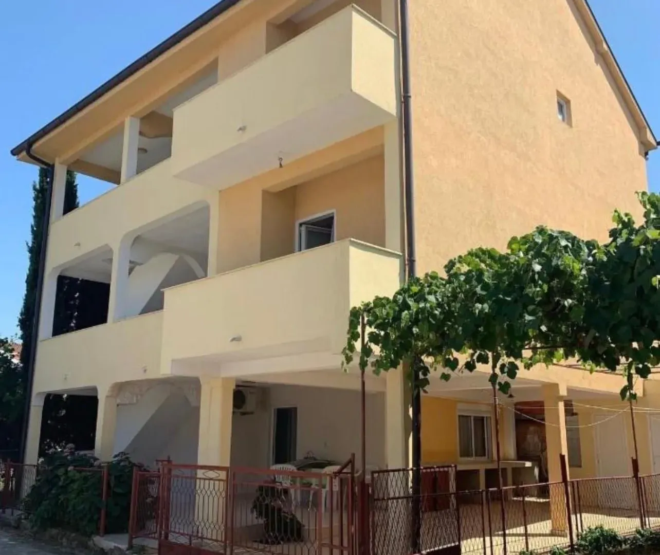 Prodaja, kuća, 305m², Donji Štoj, Ulcinj