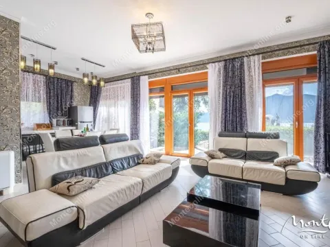 Prodaja, trosoban stan, 101m², Orahovac, Kotor - image 7