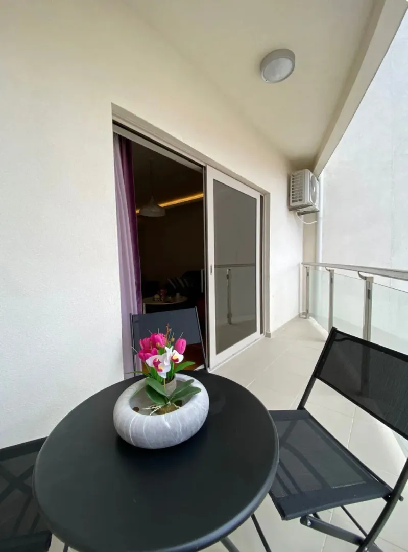 Prodaja, dvosoban stan, 71m², Centar, Budva