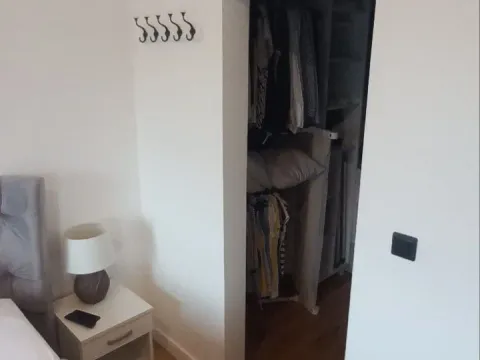 Rent, house, 180m², Gornja Gorica, Podgorica - image 45