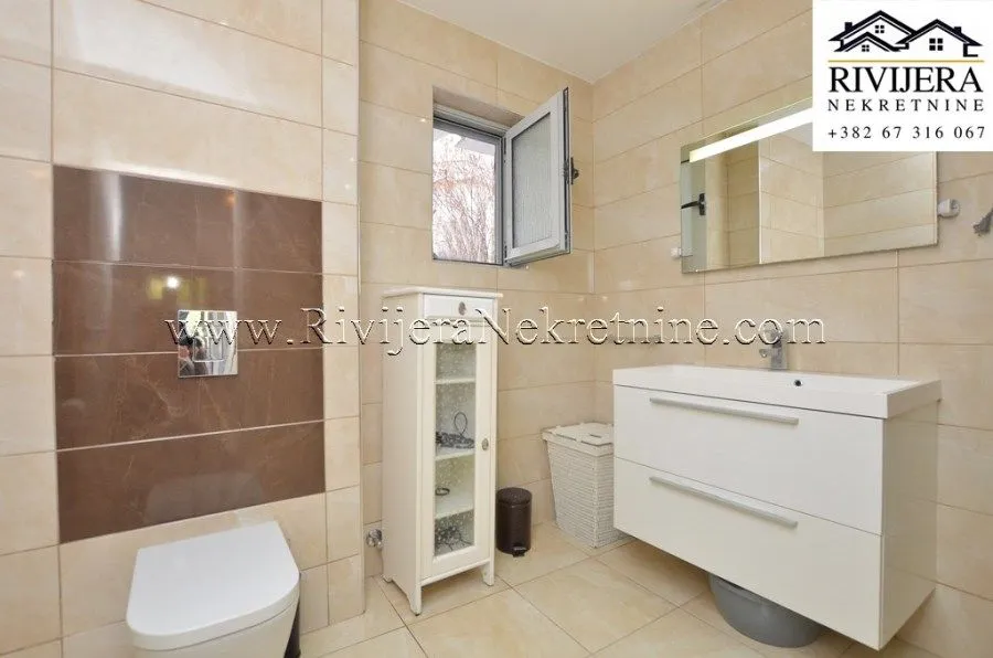 Prodaja, kuća, 240m², Meljine, Herceg Novi
