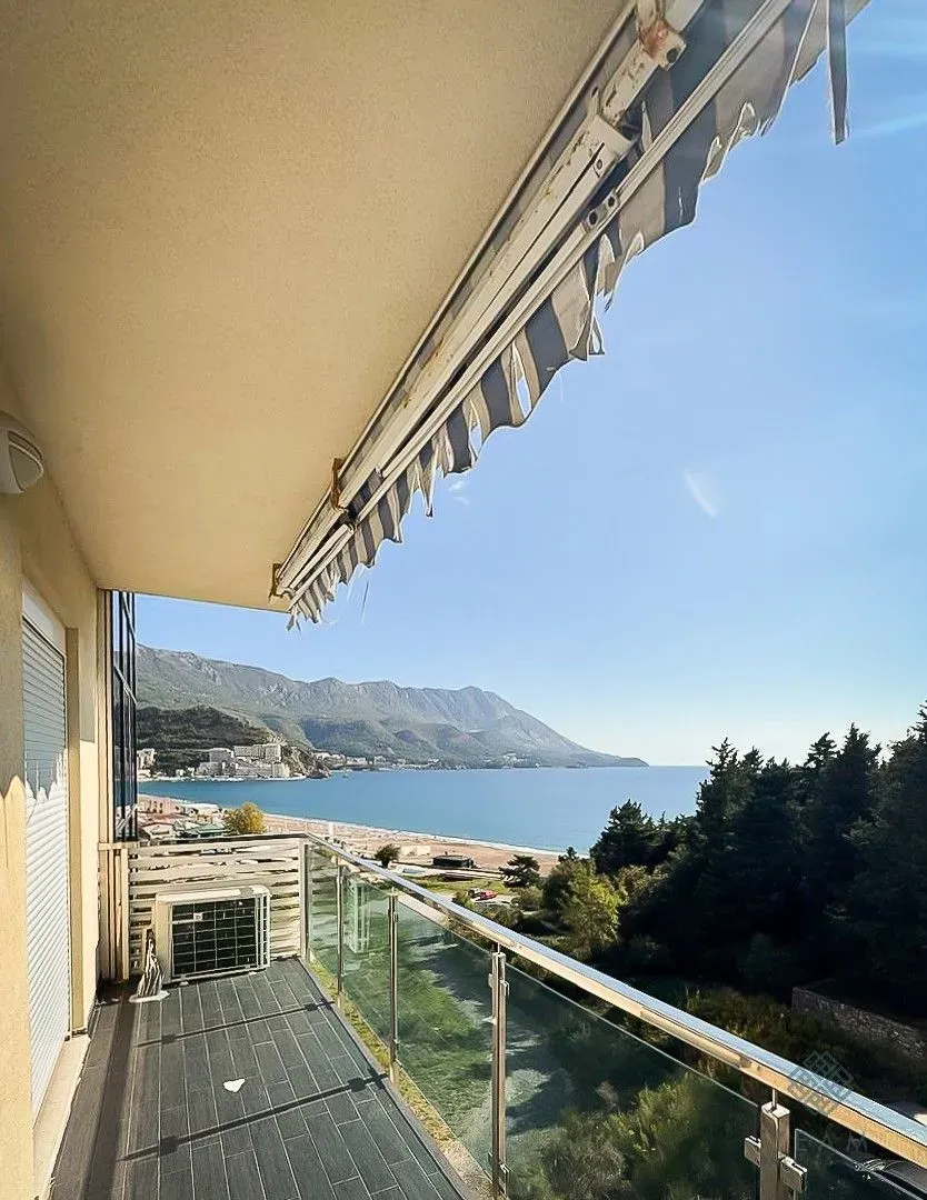 Sale, two bedroom apartment, 59m², Bečići, Budva