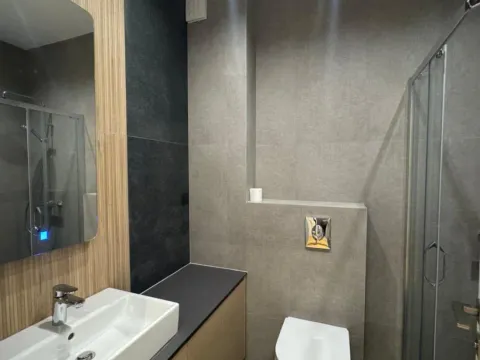 Izdavanje, jednosoban stan, 50m², City Kvart, Podgorica - image 9