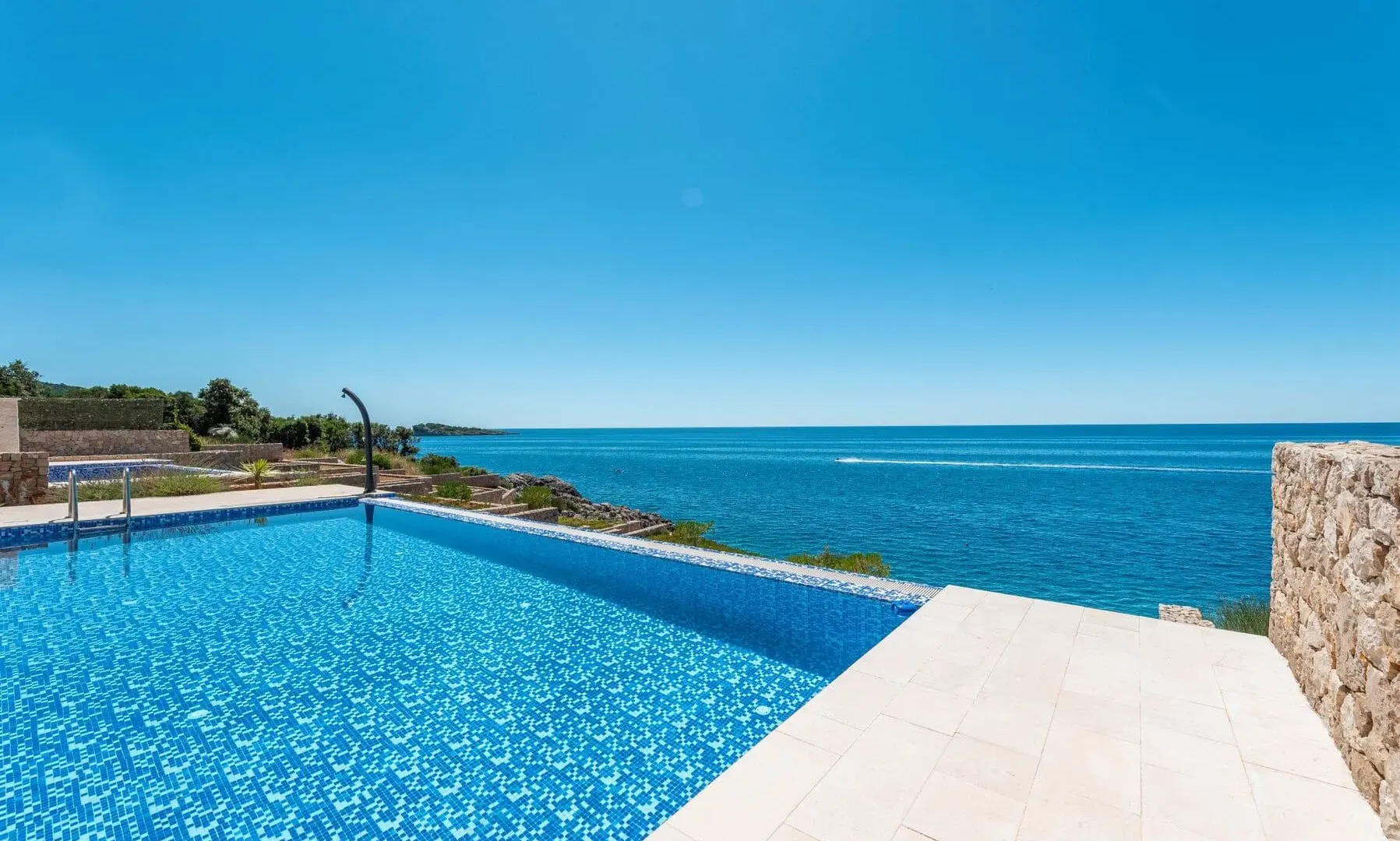 Sale, house, 360m², Utjeha, Bar