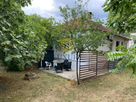 Izdavanje, kuća, 100m², Preko Morače, Podgorica - image 2