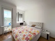 Izdavanje, jednosoban stan, 43m², City Kej, Podgorica - image 3