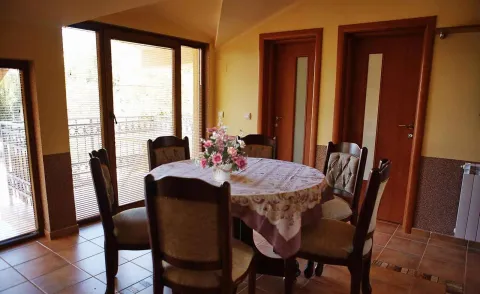 Prodaja, kuća, 350m², Krimovica, Kotor - image 10