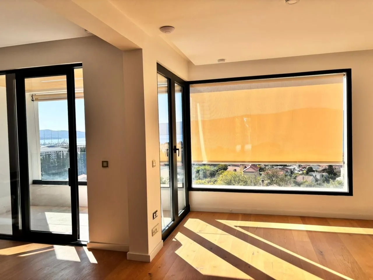 Prodaja, dvosoban stan, 101m², Donja Lastva, Tivat