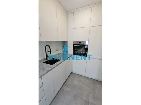 Rent, three bedroom apartment, 75m², Šumice, Beograd - image 5