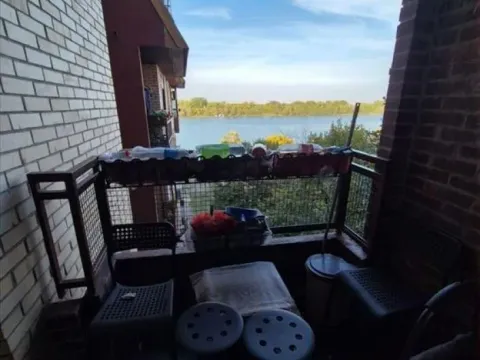 Prodaja, trosoban stan, 77m², Stari Grad, Beograd - image 10