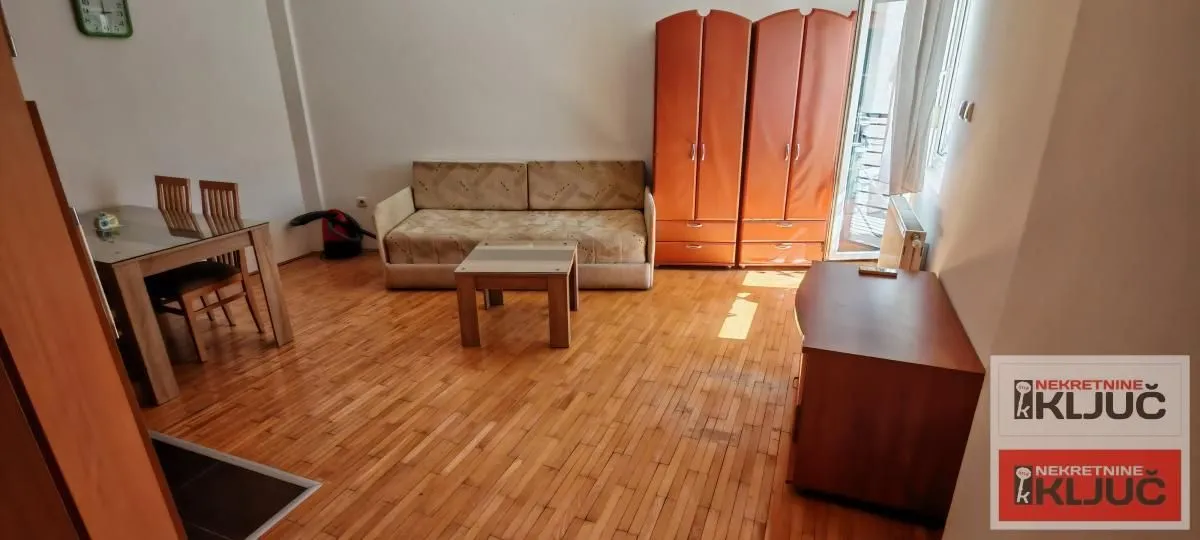 Rent, one bedroom apartment, 43m², Novo naselje, Novi Sad