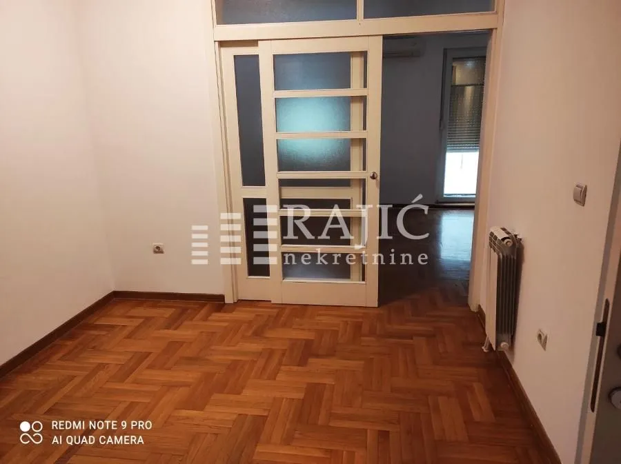 Rent, three bedroom apartment, 80m², Lion, Zvezdara Sve Podlokacije